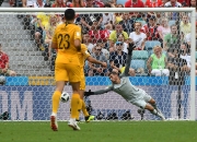 B体育网页版入口-关于高水平足球对决：精彩比赛引发球迷狂热的信息