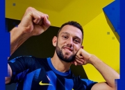 B体育亚洲官网-国际米兰击败卡利亚里，迎来连胜