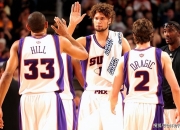 B体育官方-雄鹿大个子球员内线表现抢眼，助球队战胜对手的简单介绍