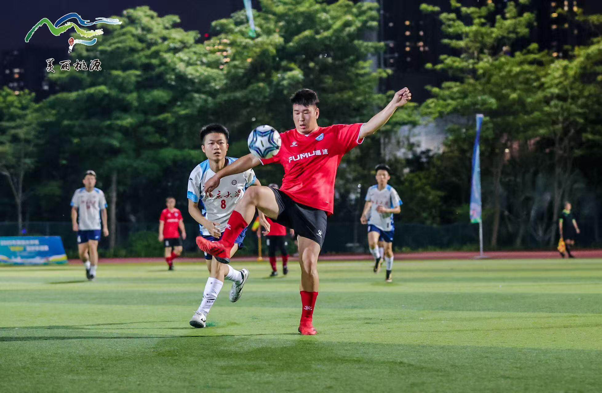 包含世界各地人们对足球赛事的热情与日俱增的词条 包含世界各地人们对足球赛事的热情与日俱增的词条