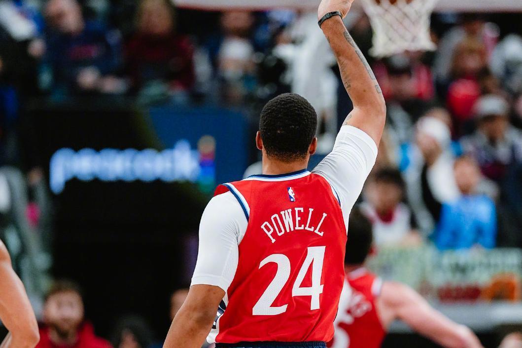 快船横扫马刺,争夺西部领先位置的简单介绍 快船横扫马刺,争夺西部领先位置的简单介绍