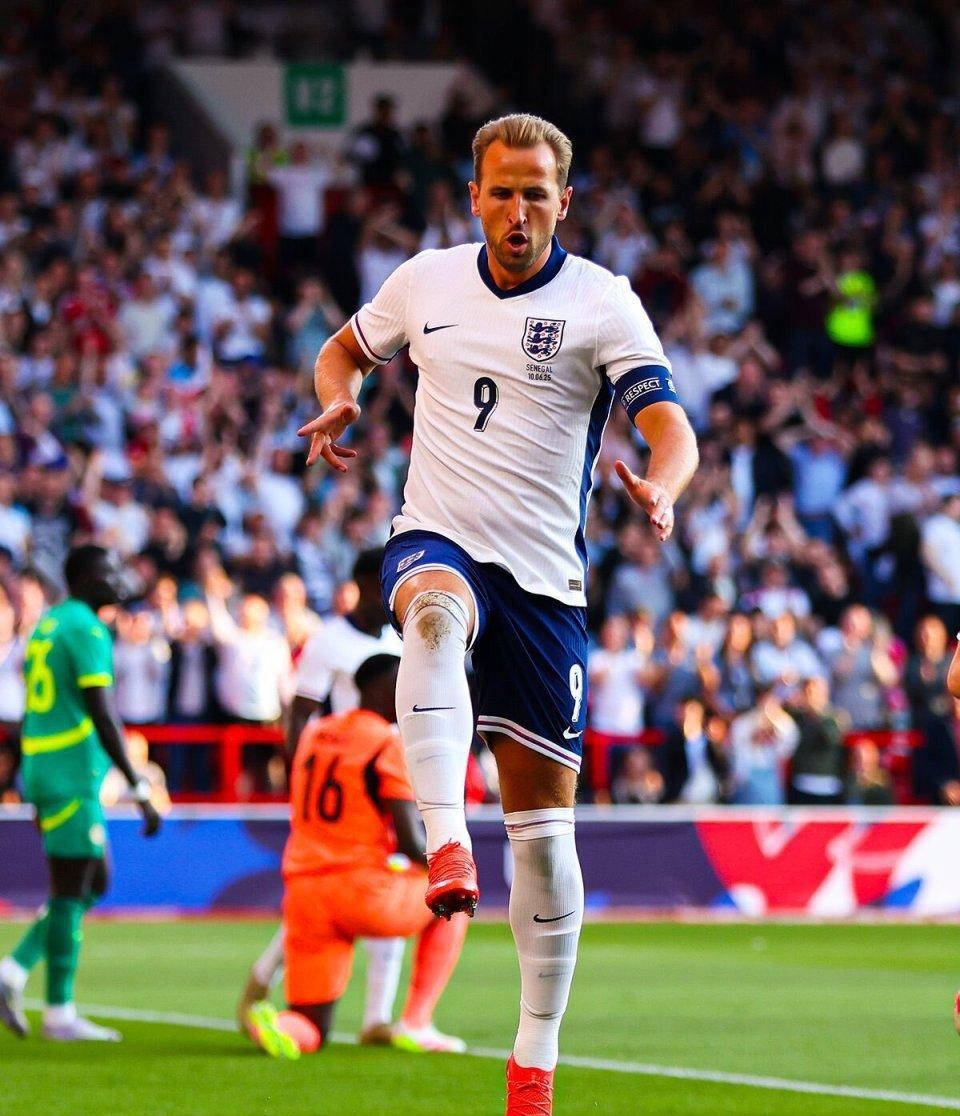 阿曼球员表现出色,成为球队亮点 阿曼球员表现出色,成为球队亮点