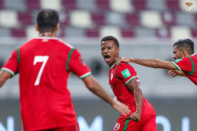 阿曼球员表现出色,成为球队亮点 阿曼球员表现出色,成为球队亮点