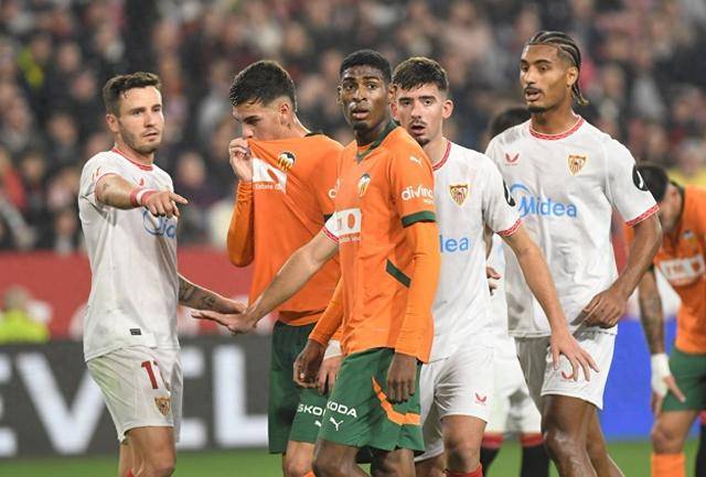 瓦伦西亚战平塞维利亚,积分平稳增长 瓦伦西亚战平塞维利亚,积分平稳增长