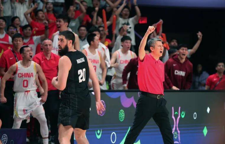 决胜时刻！球员力挽狂澜绝地反击！