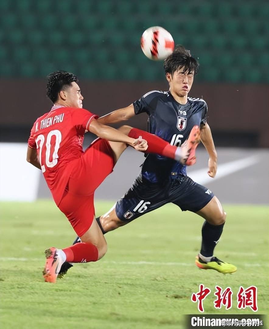 突破防守频繁,场面精彩纷呈 突破防守频繁,场面精彩纷呈