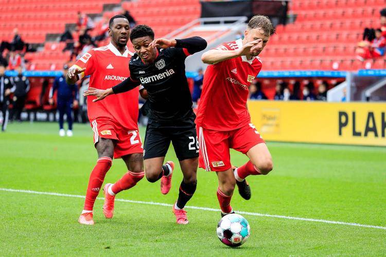 斯图加特队连胜提升士气,再次获胜的简单介绍 斯图加特队连胜提升士气,再次获胜的简单介绍