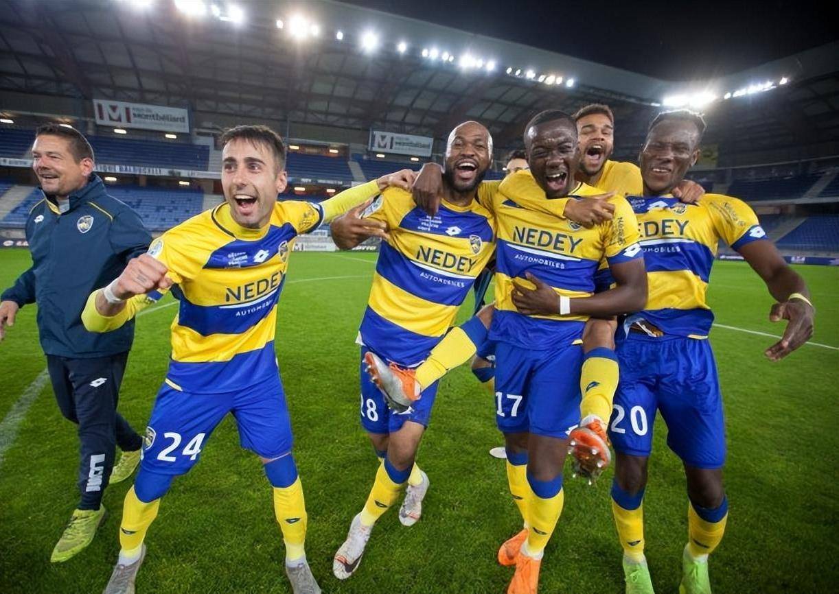 斯旺西防守稳固，英冠晋级形势看涨的简单介绍