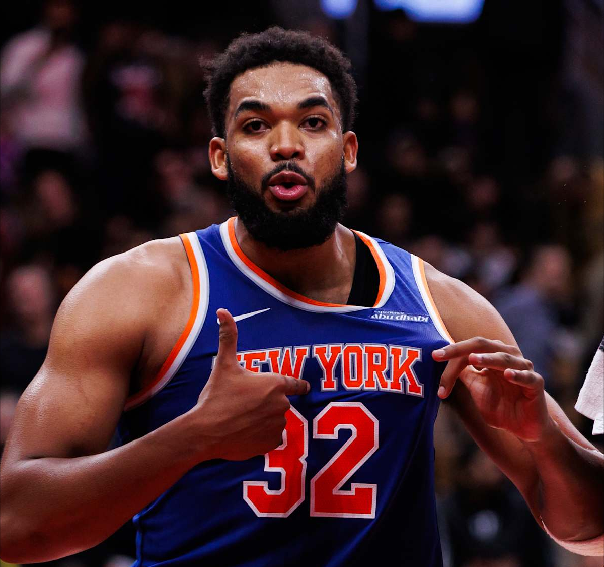 包含尼克斯逆转灰熊，开门红的词条