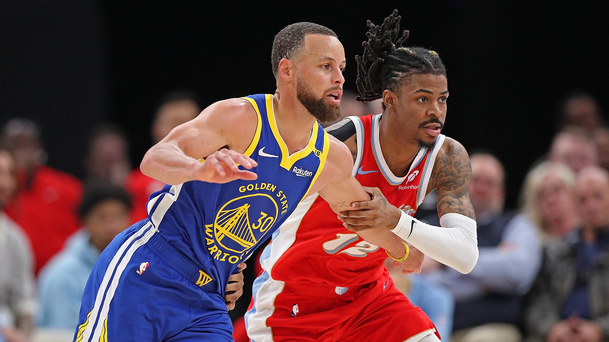 开拓者主场击败灰熊，取得胜利